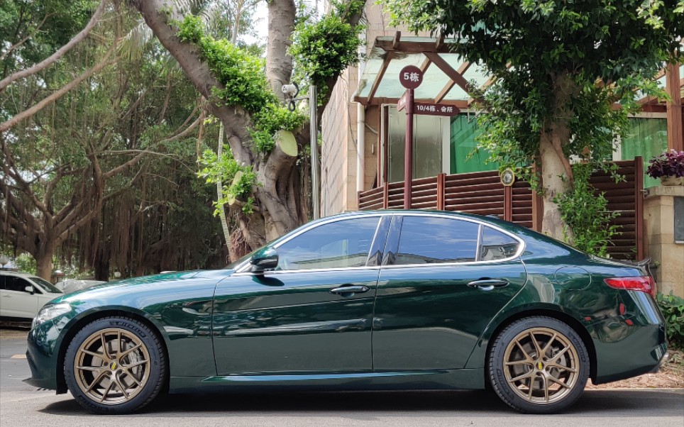 21款竞速绿giulia原厂声浪