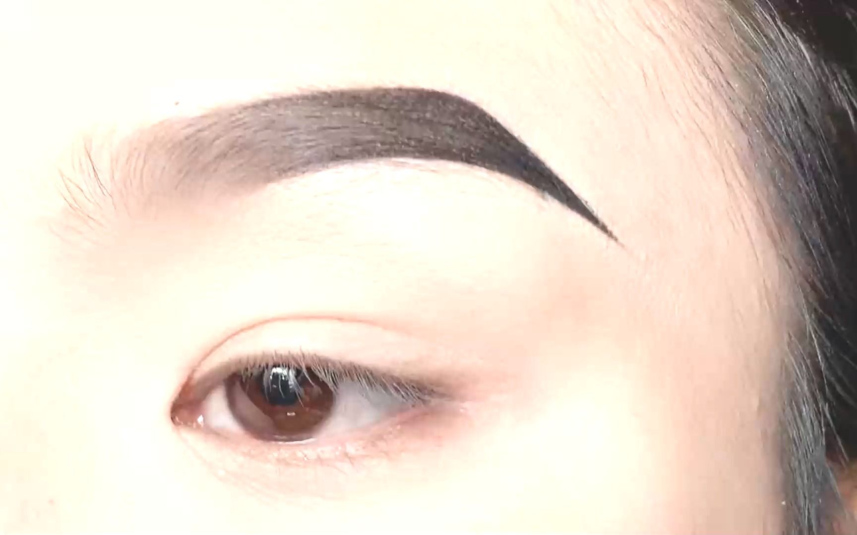 浅画欧式挑眉一下