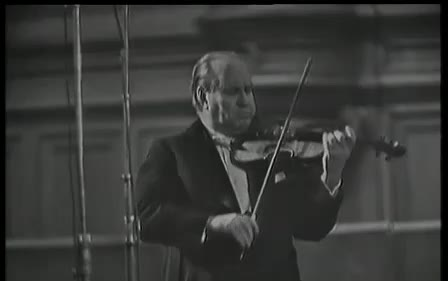 [图]David Oistrakh(1908-1974) 德彪西作品 g小调奏鸣曲 亚麻色头发的少女 月光 ★★★★★