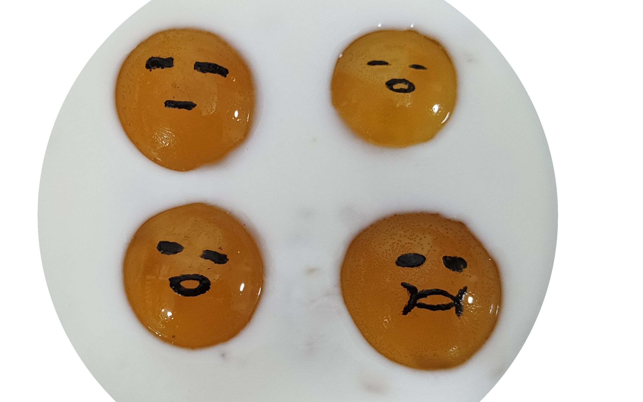 拿qq糖来做duang~duang~的懒蛋蛋布丁|二次元料理_哔哩哔哩_bilibili