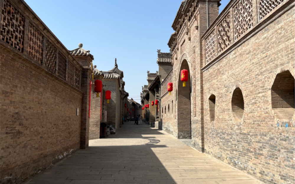 山西万荣李家大院