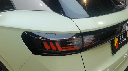 哑光陶瓷卡其灰