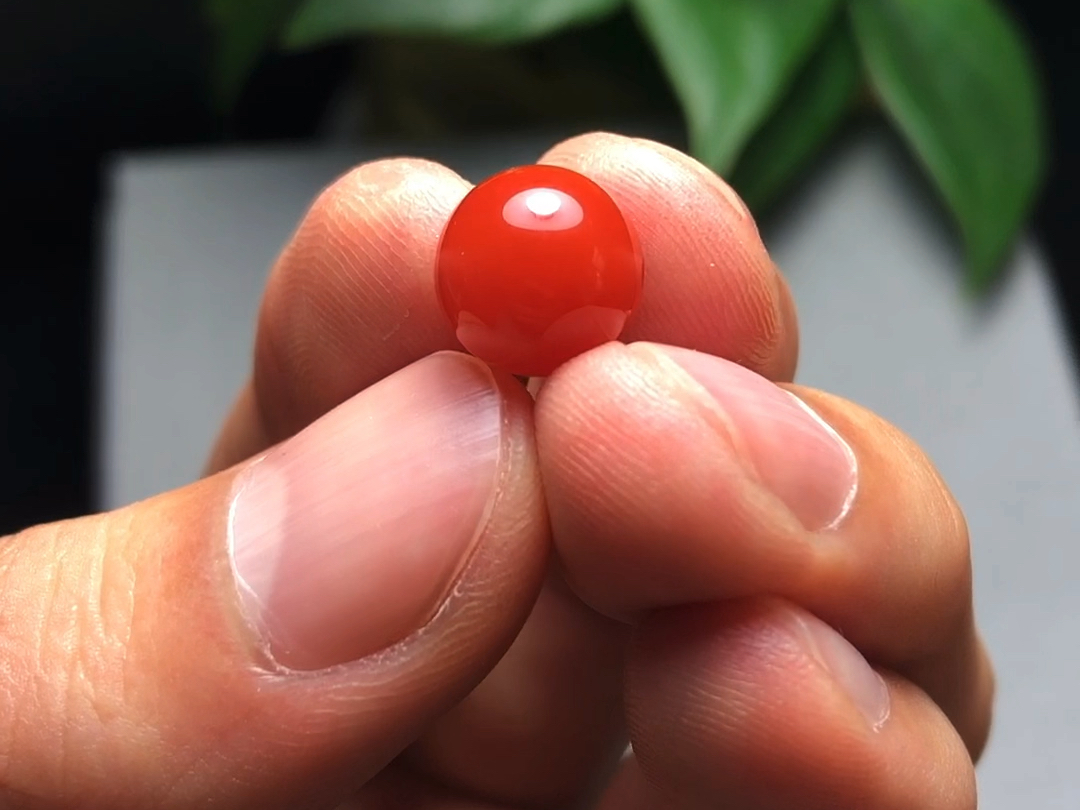 精品保山南红圆珠!