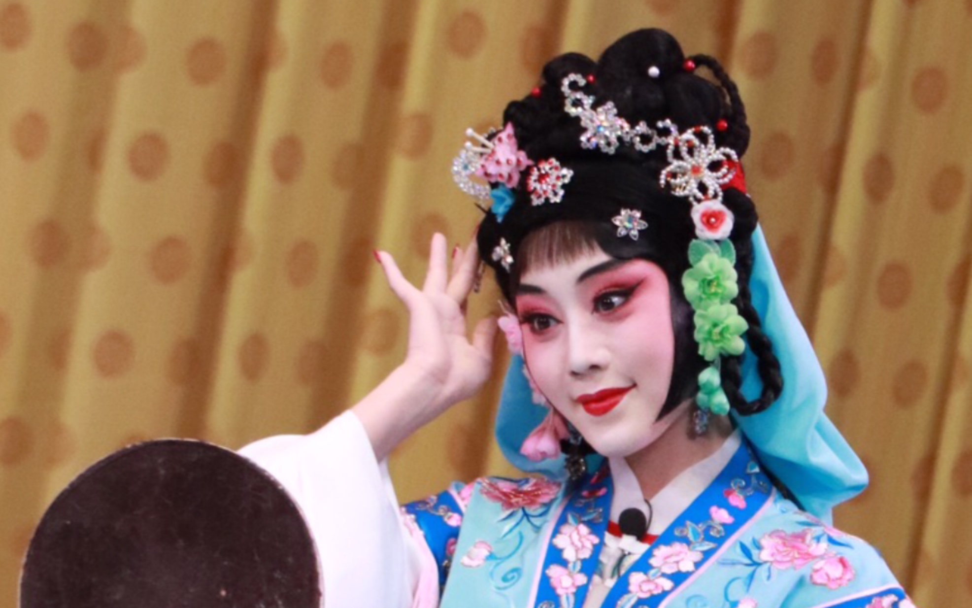 2019-05-06 王梦婷小姐姐 红娘"看小姐做出许多破绽"