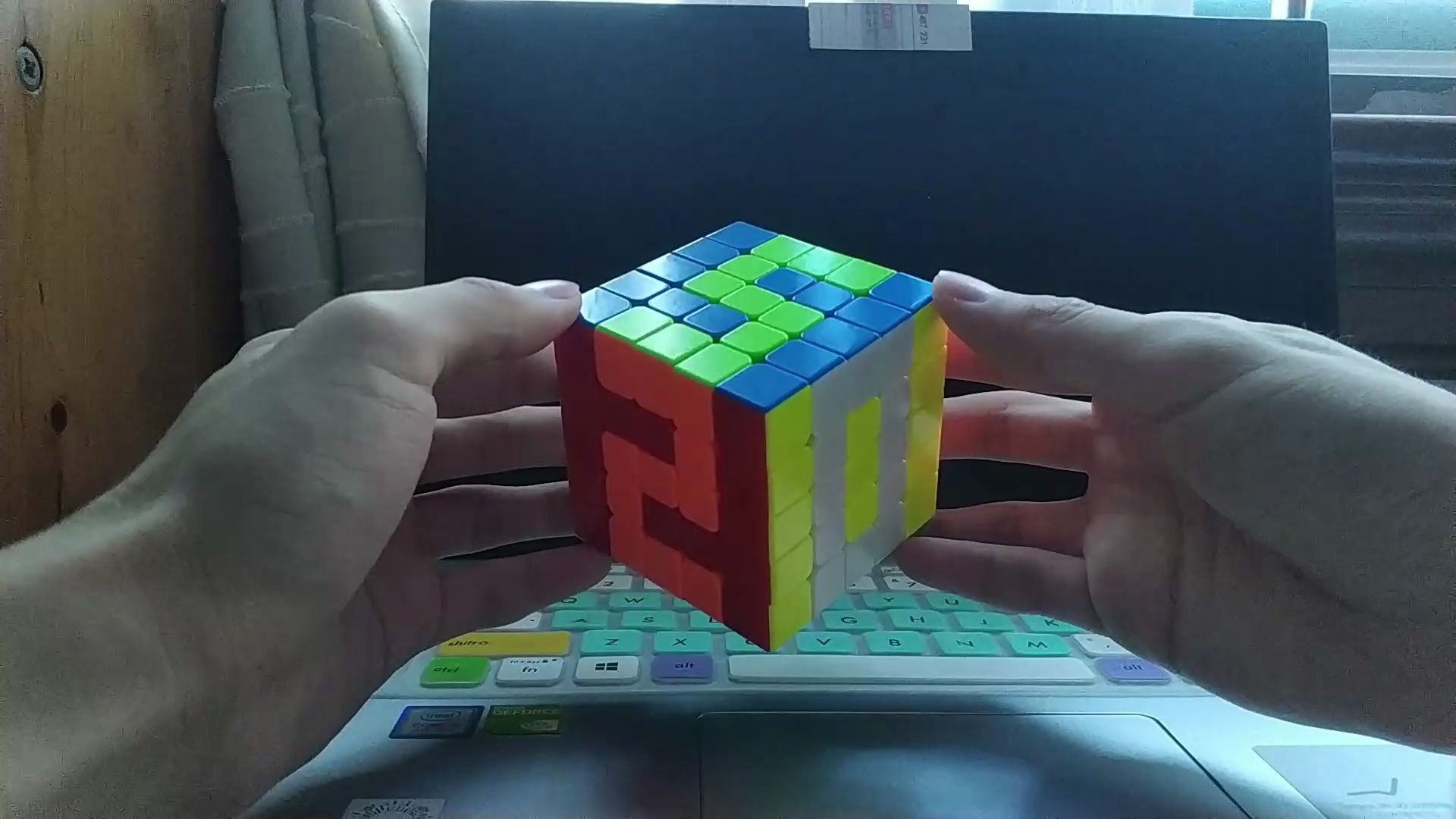 用五阶魔方拼了个520