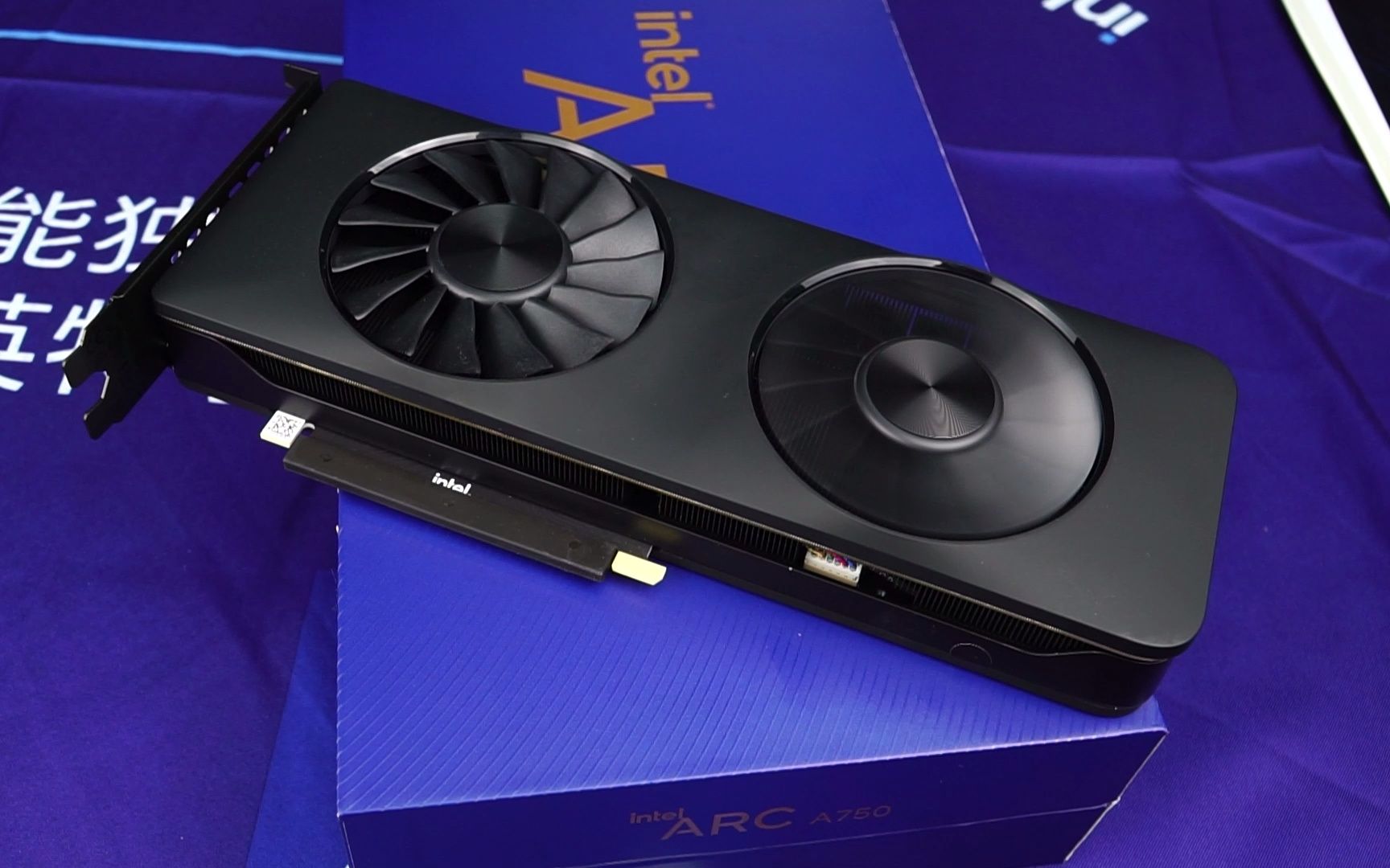 全新 intel arc a750 锐炫公版显卡 鉴赏