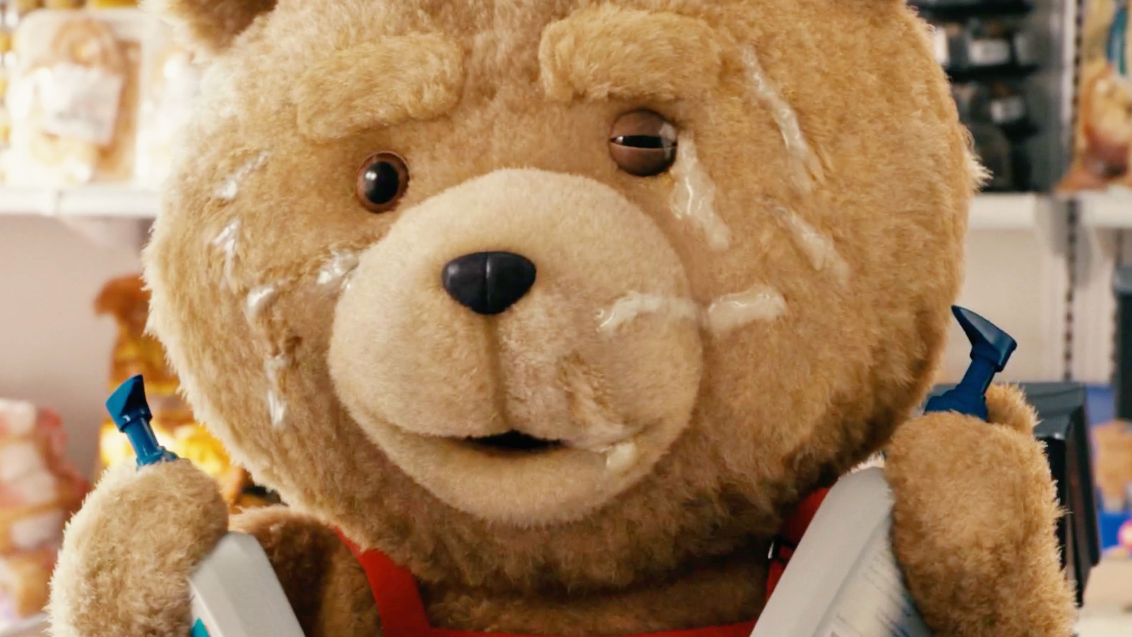 你永远无法阻止一只泰迪熊,在妹子面前开车!