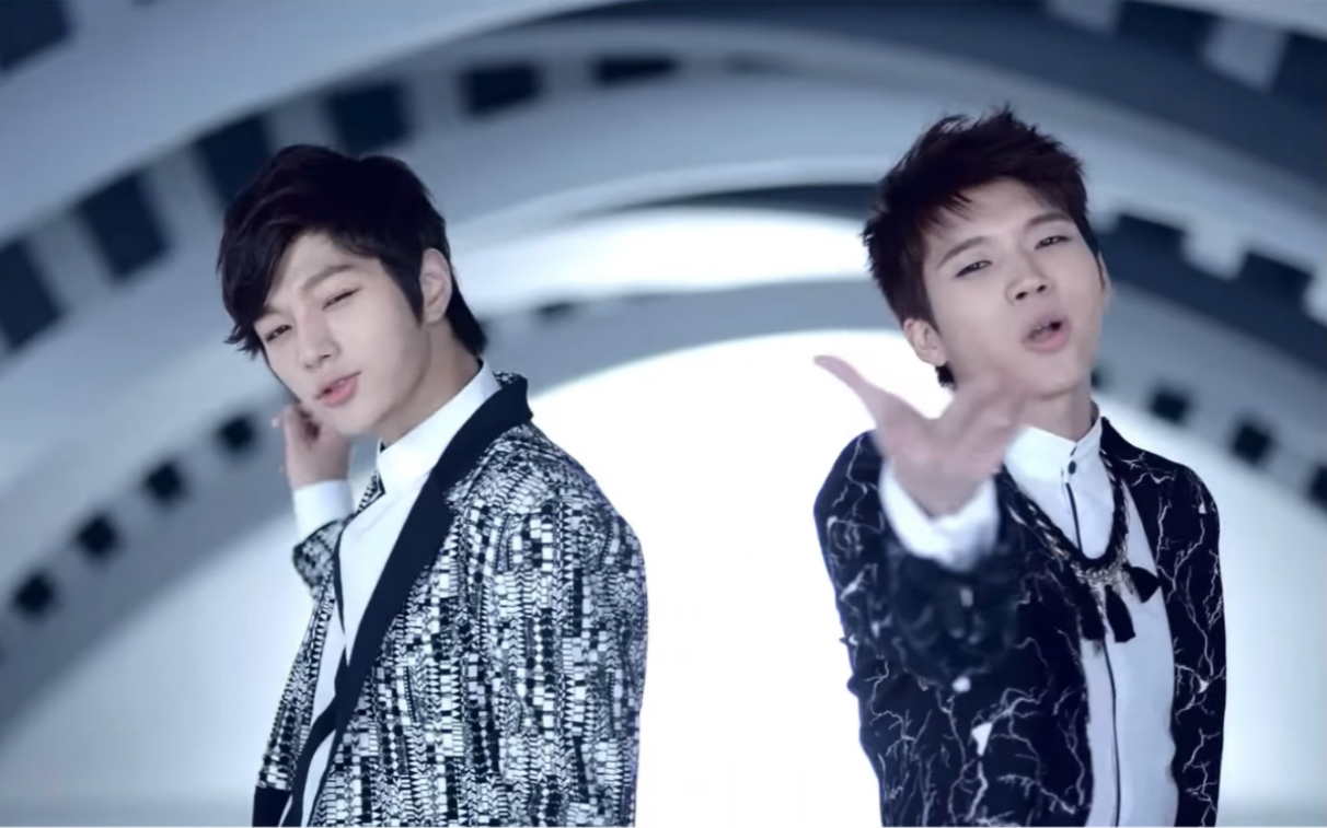 [图]INFINITE 'Man In Love' MV ［1080p］