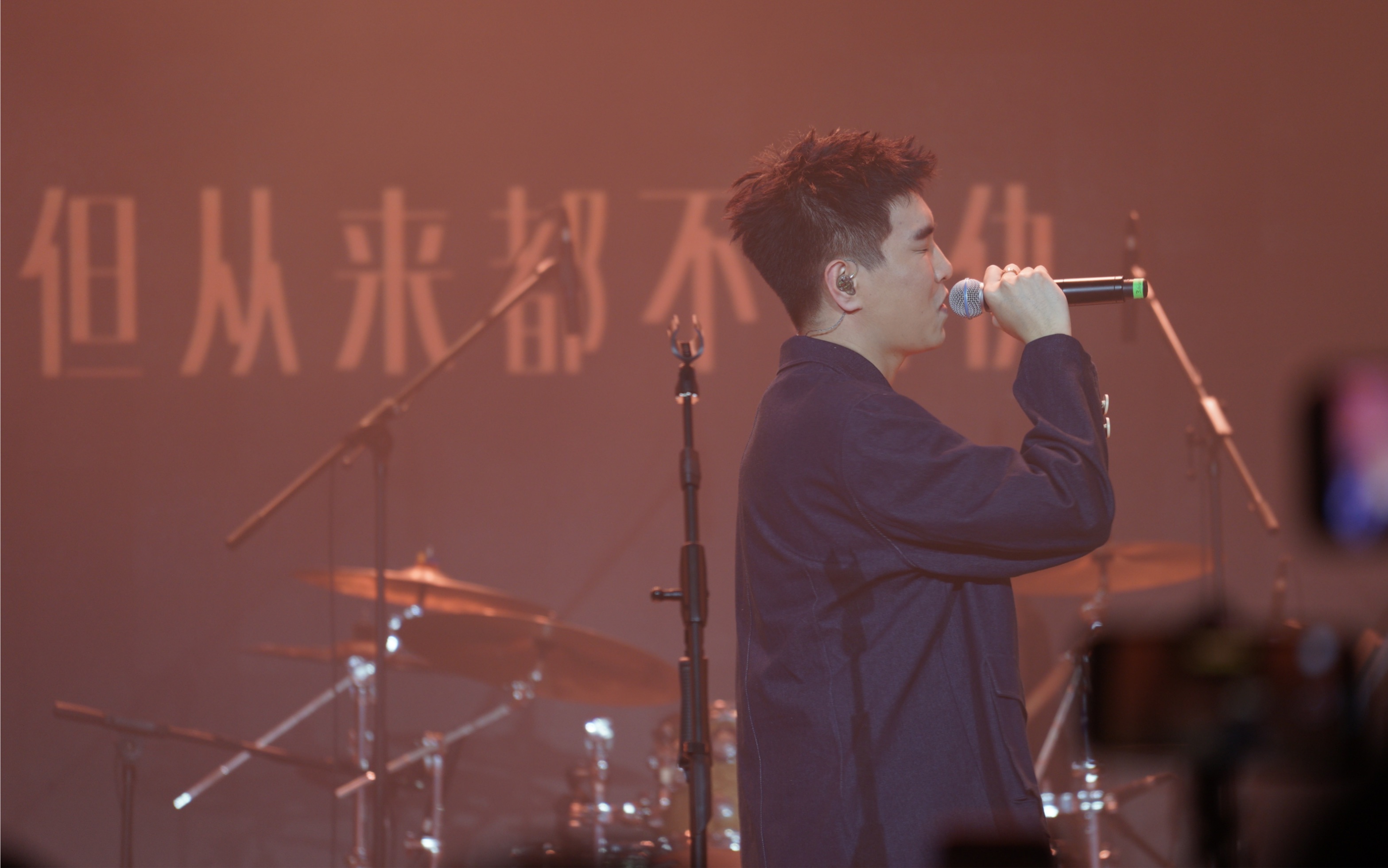 牛仔• 沈以诚——2022.03.05广州「星巢现场·你出现之前·开春返场」-Wink小魔王-Wink小魔王-哔哩哔哩视频