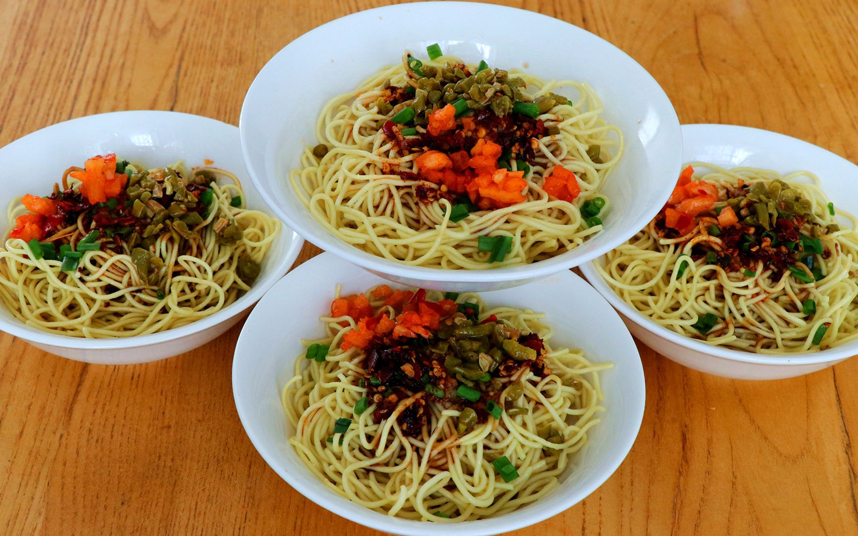 【街边小碗凉面】6块钱一碗,在家简单制作,鲜香麻辣