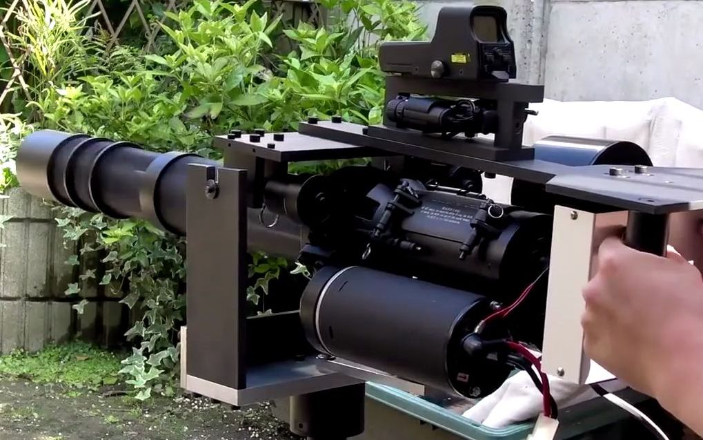 实测火神炮m134型速射电动玩具枪,最好的机枪 玩具也不例外