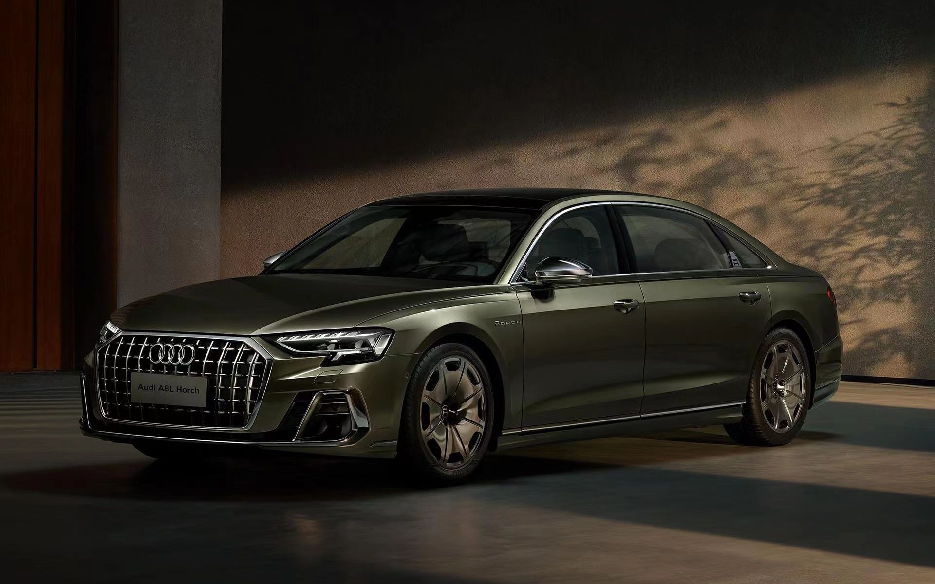 奥迪a8霍希版发布,宝马7系这次掉队了!