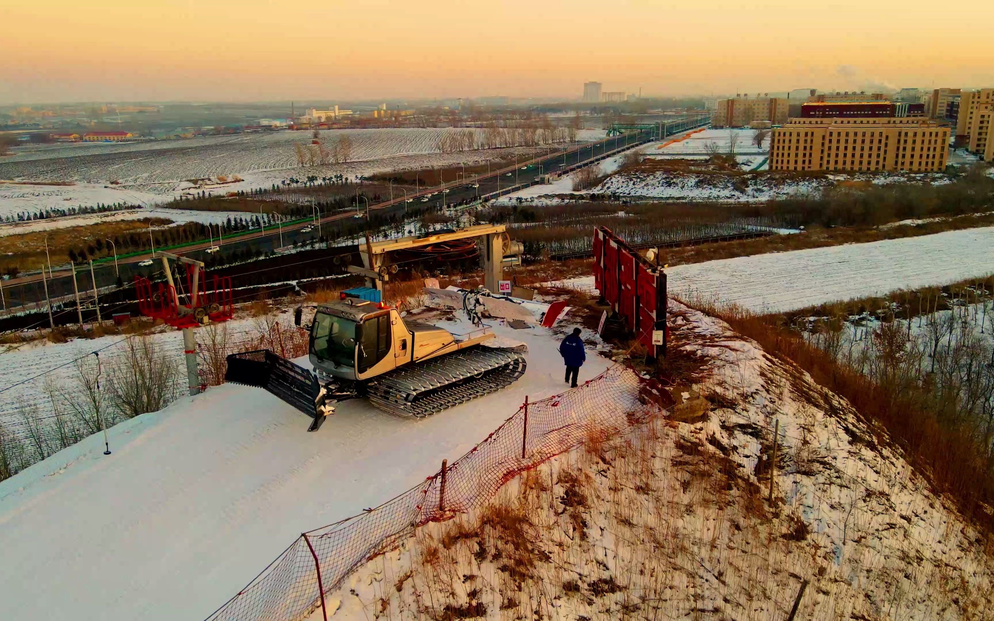 名都滑雪场坡度图片