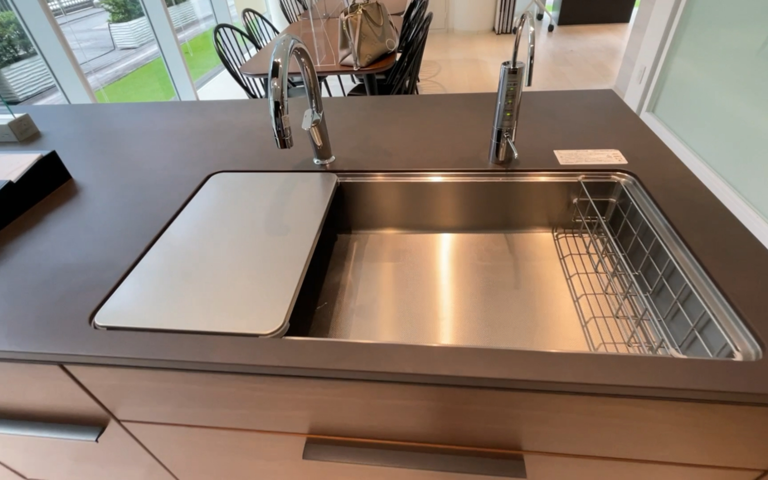 可丽娜日本原装进口橱柜_哔哩哔哩_bilibili