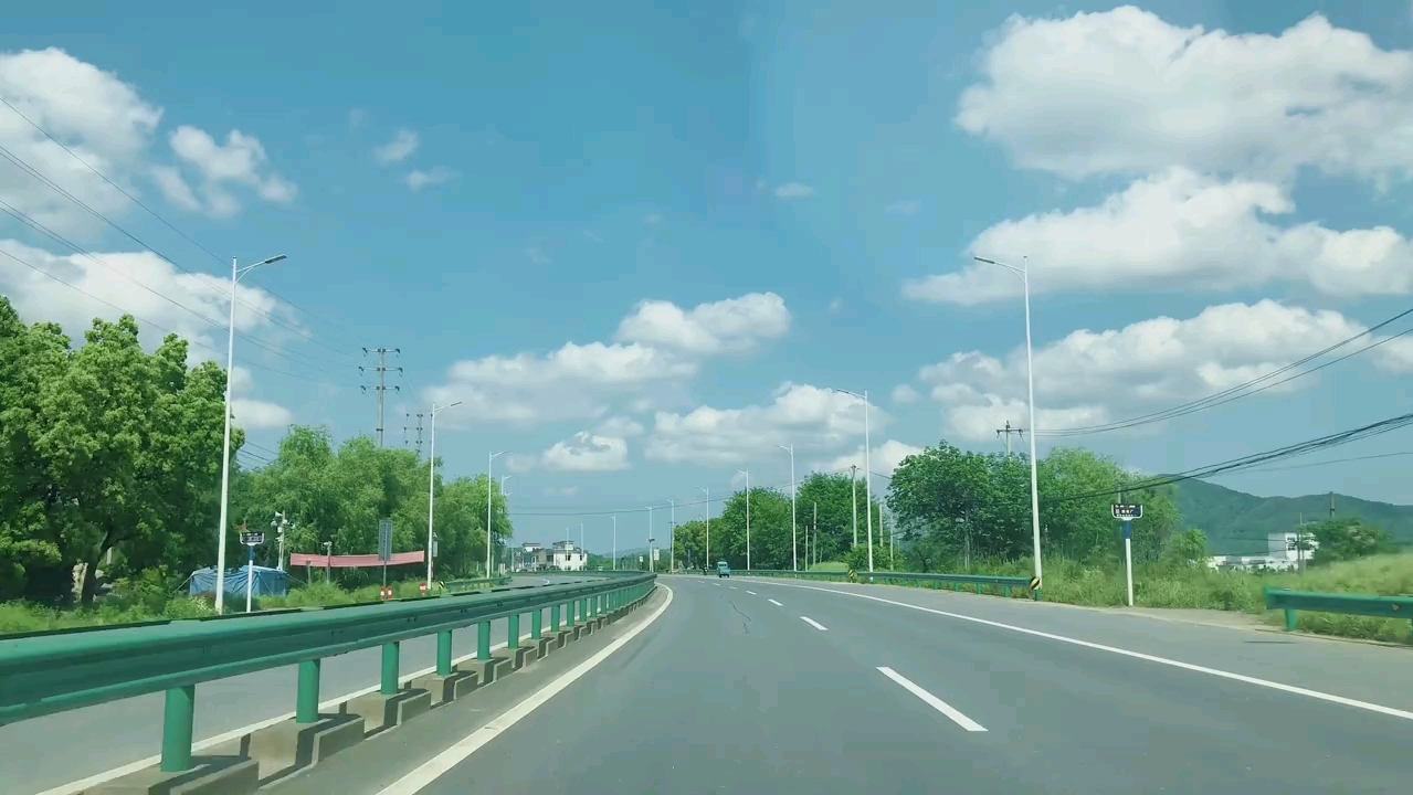 回家路上的风景