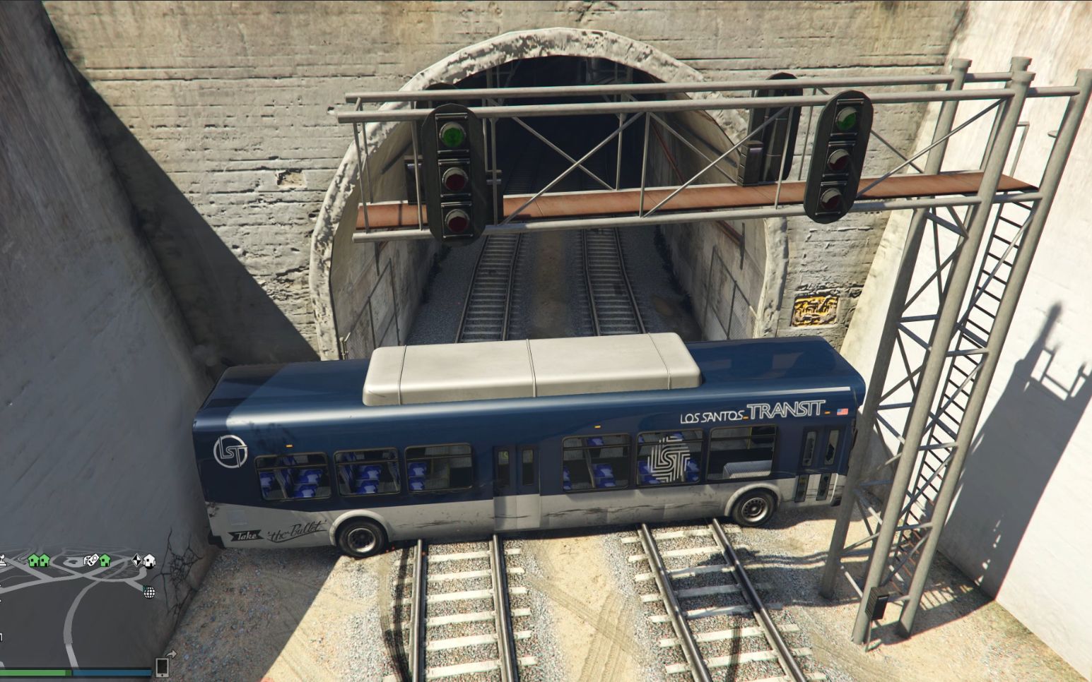 【gta5】公交车堵火车_哔哩哔哩 (゜-゜)つロ 干杯~-bilibili