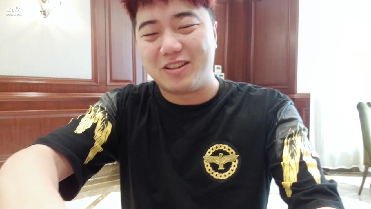 主播串哥直播录像2019-07-26 14时28分--17时11分 大连啤酒节.干到了