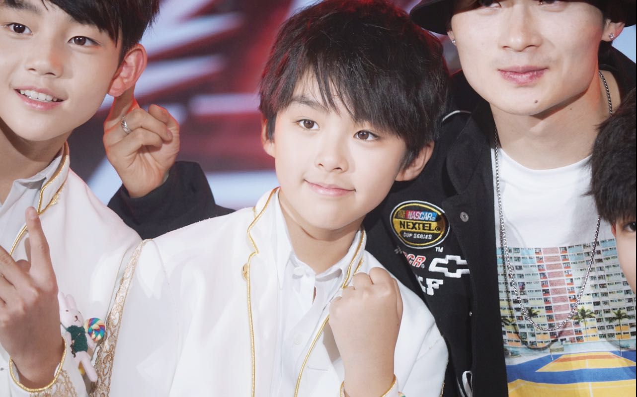 【yhboys乐华少年】【刘冠毅】171207 魔fun乐园 个人focus