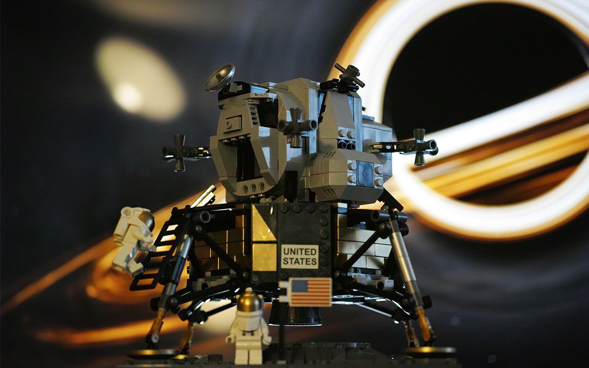 「乐高·阿波罗11号登月舱拼装」女朋友嫌我打游戏菜给我断了网