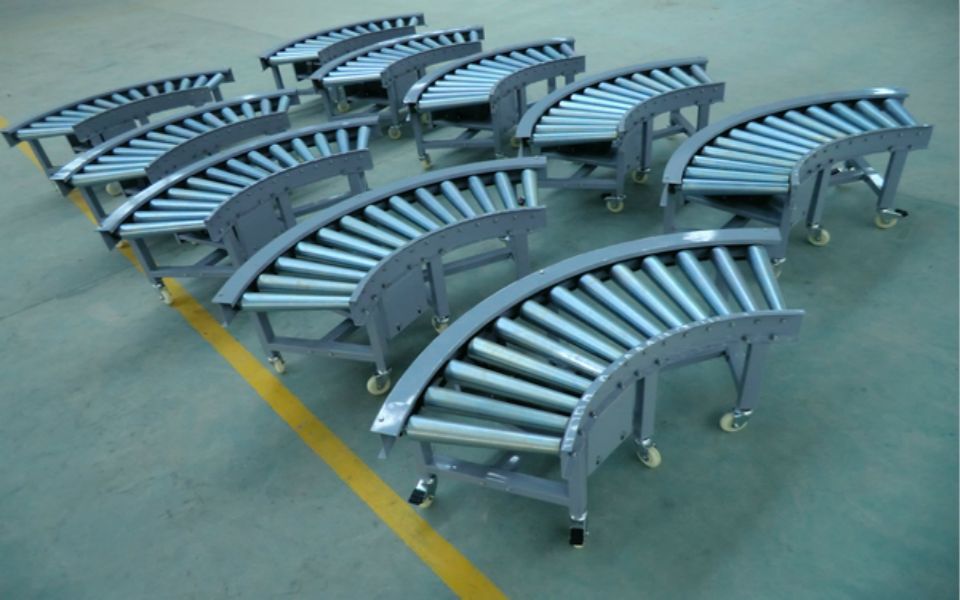 【设备项目案例】90°旋转辊子输送机如何设计?