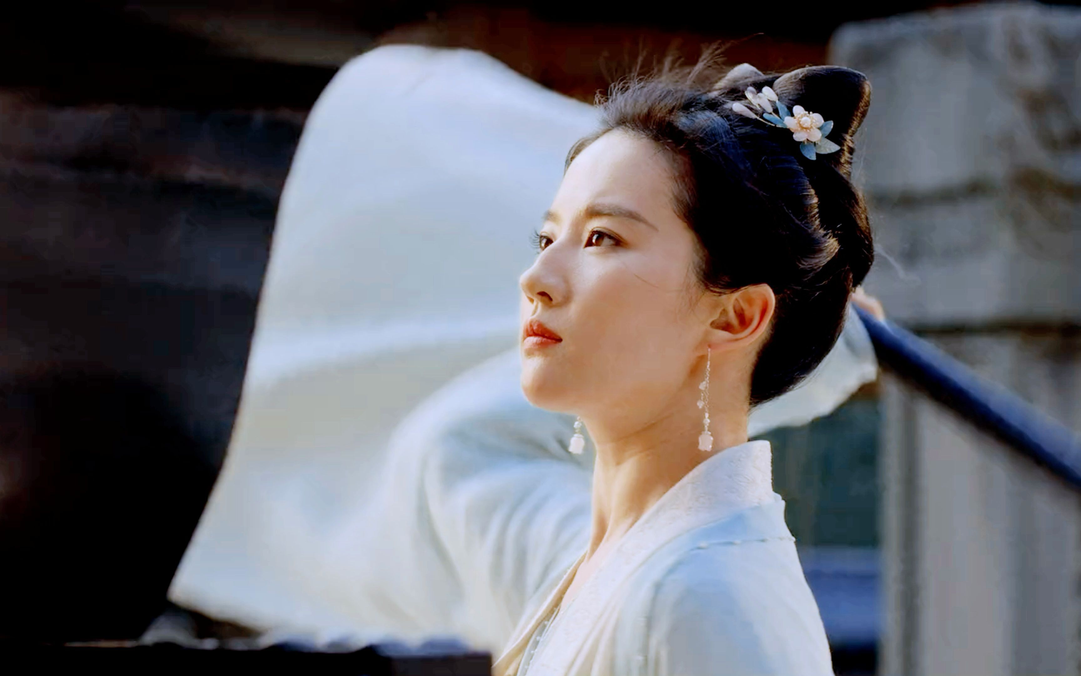 她一出场古风圈炸了我现在满脑子都是她出道即巅峰是她的成功不是被黑