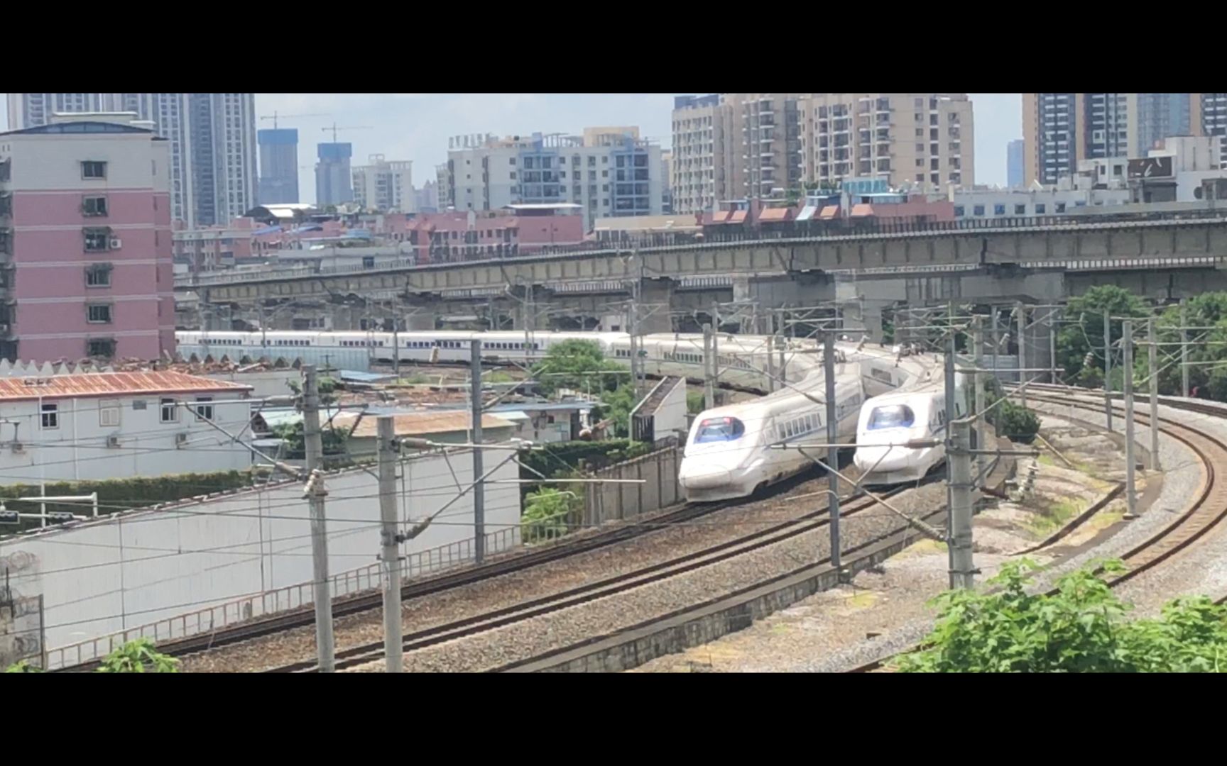 望州路拍南广线动车交汇