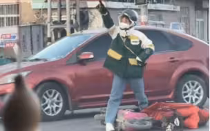 “对不起，本来没想笑的，我真冒昧”