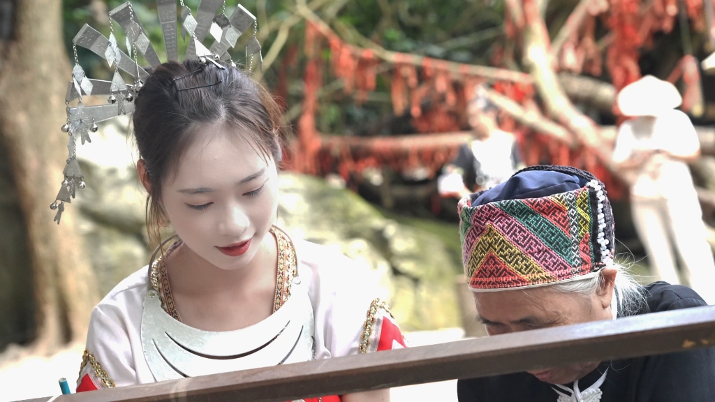 总要去一次槟榔谷吧,谁能拒绝黎族阿妹啊!