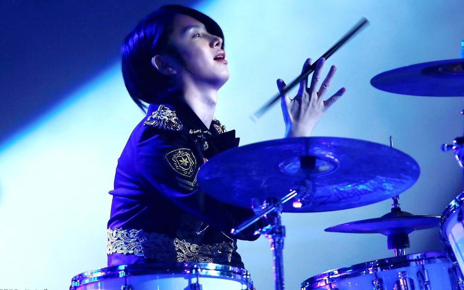 【super junior】 - black suit 【1080p】将你的心偷走的黑西装,李总