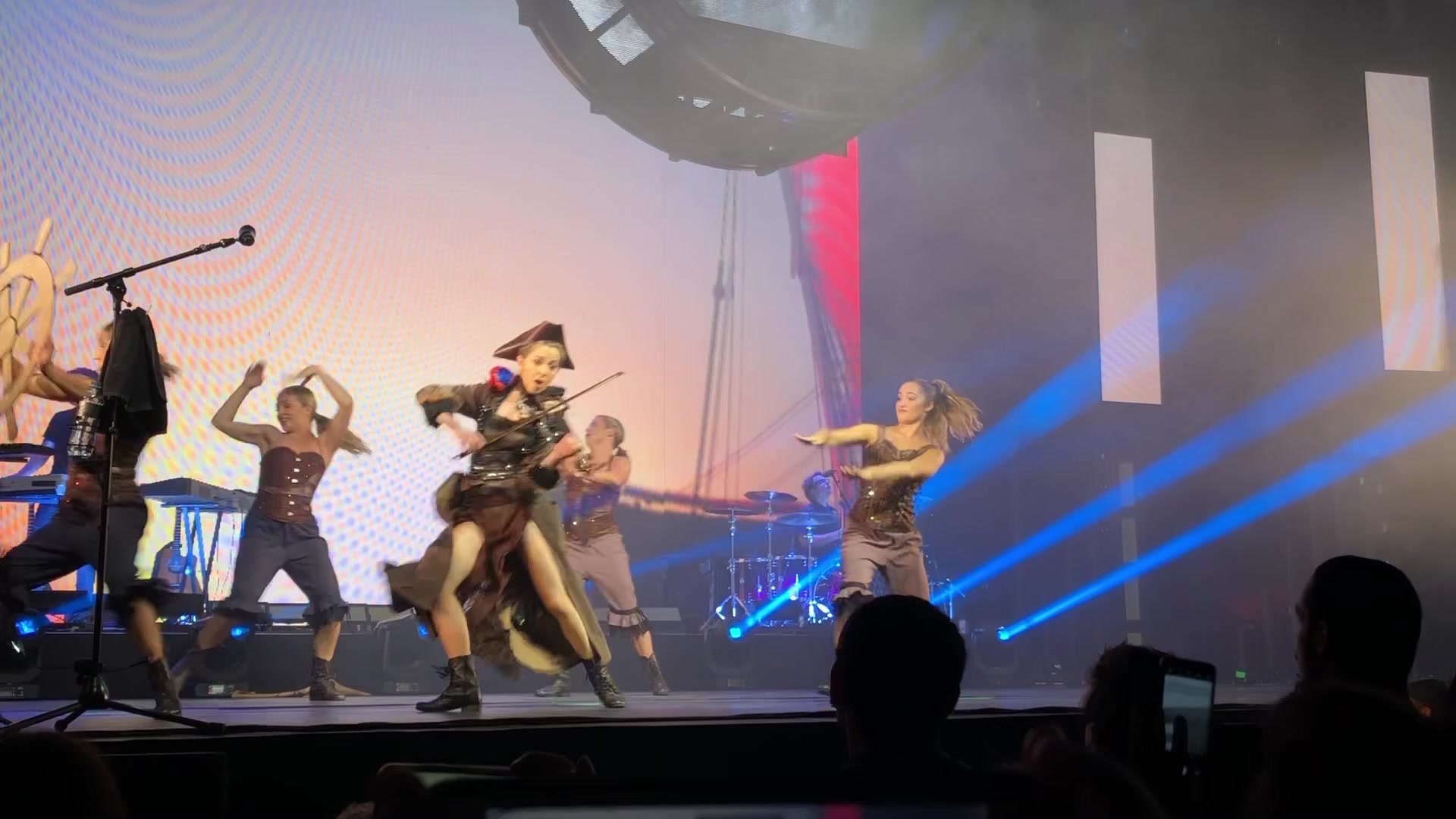 [图]【Lindsey Stirling】Master of Tides, The Artemis Tour @ Zurich