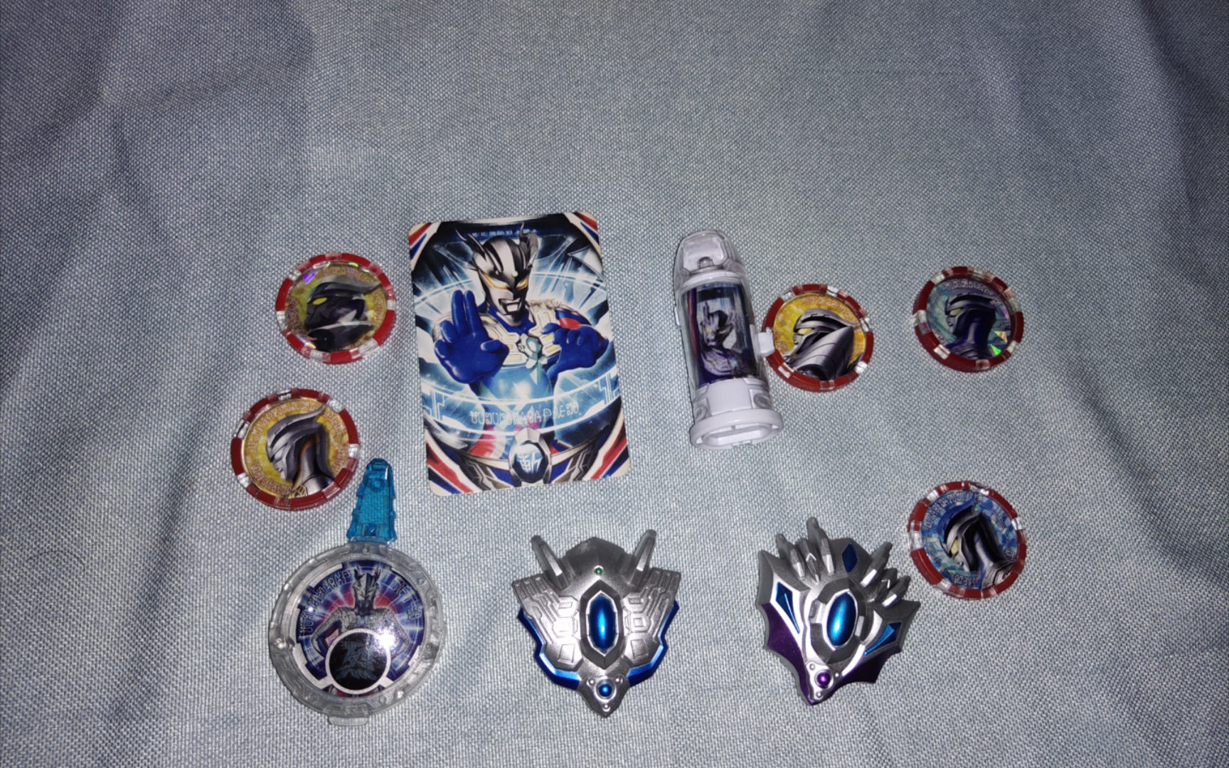 听说周六日的南宁漫展会出现赛罗奥特曼 那么赛罗桑 关于你力量的装备