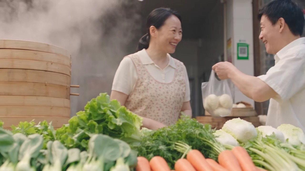 王开炜-锦江菜市场，藏着成都的人间烟火