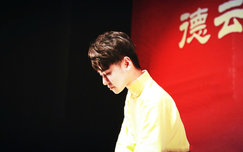 曾经风雨兼程如今莺飞草长磊磊越来越好了