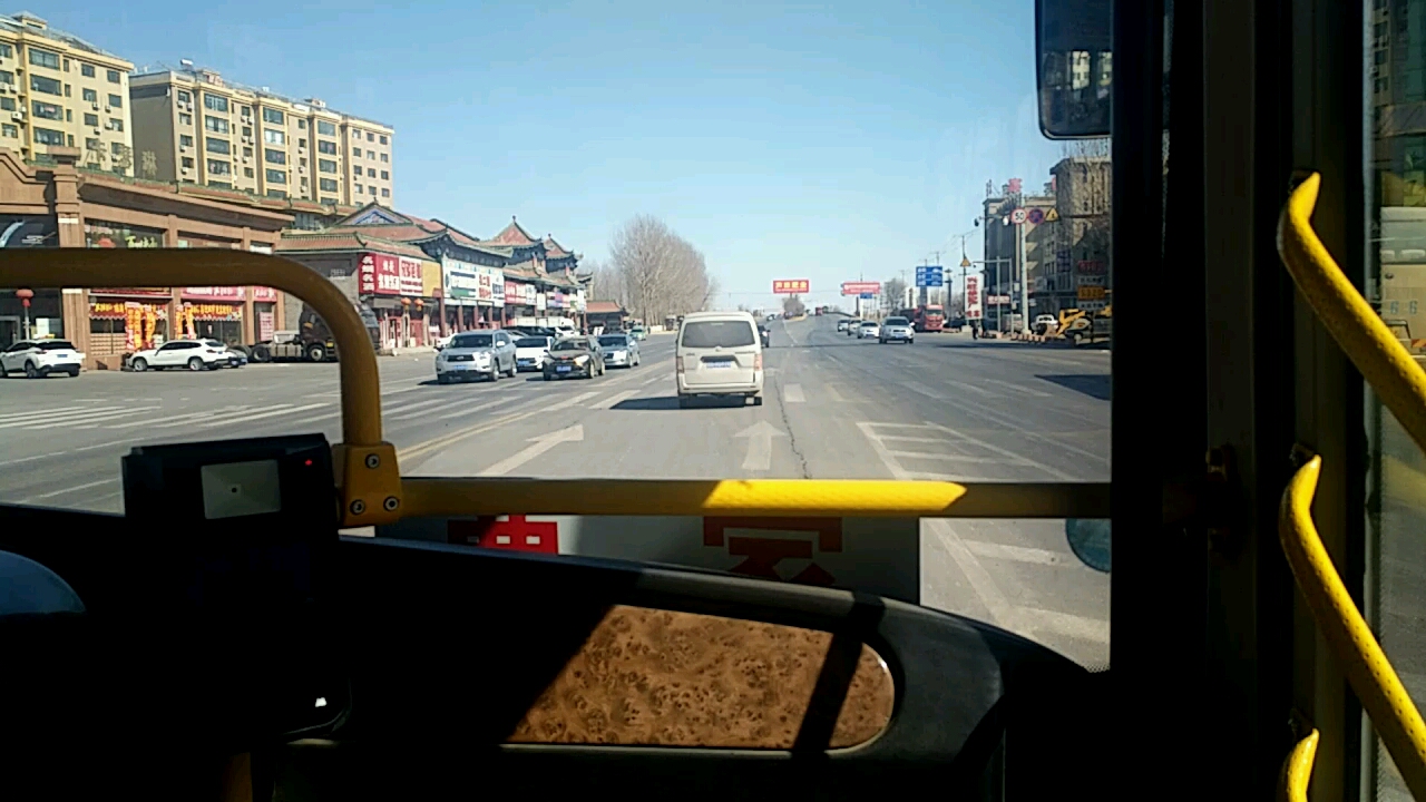 凌海8路公交车在农电新村挑头广一视角_哔哩哔哩_bilibili