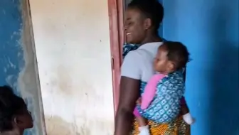 房子都刷好了 明天我们就可以开始往新房子里搬 跑男何处何从跟我没有关系 一个不负责 一个每天都床上不愿意动弹的男人让我很无语 他又不是can Ji 哔哩哔哩 Bilibili