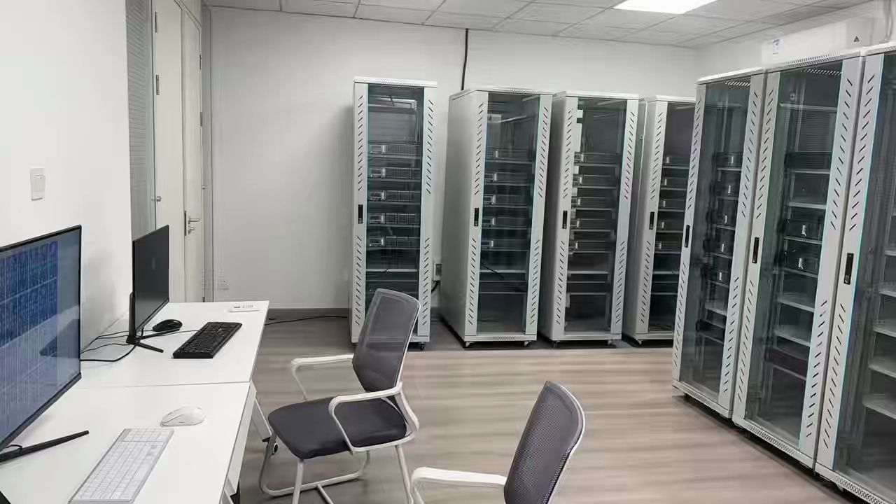 机房搭建需要注意哪些散热与供电问题?