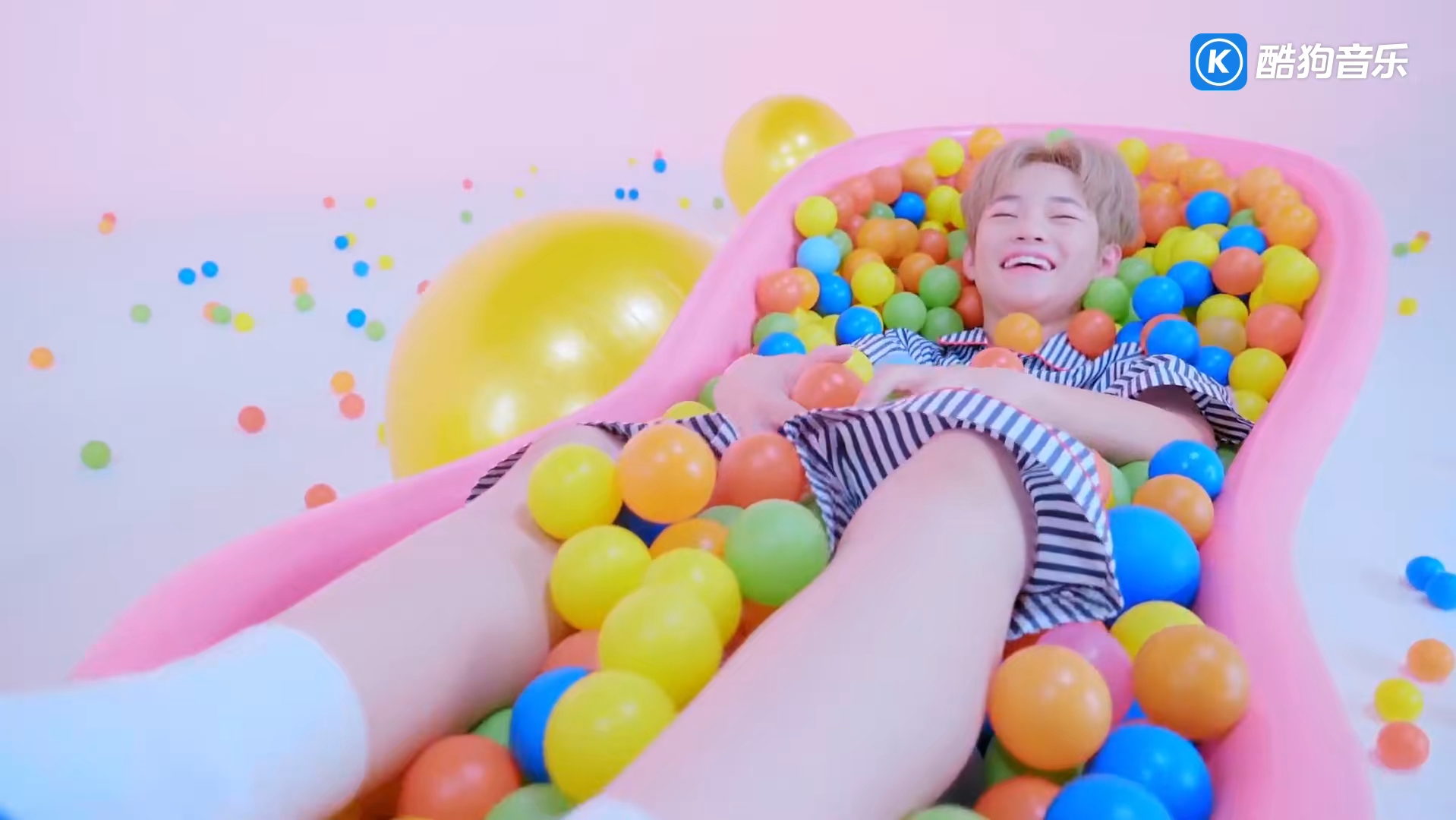 nct dream 《泡泡糖 chewing gum》曾经上过音乐课教材的歌 2023还在