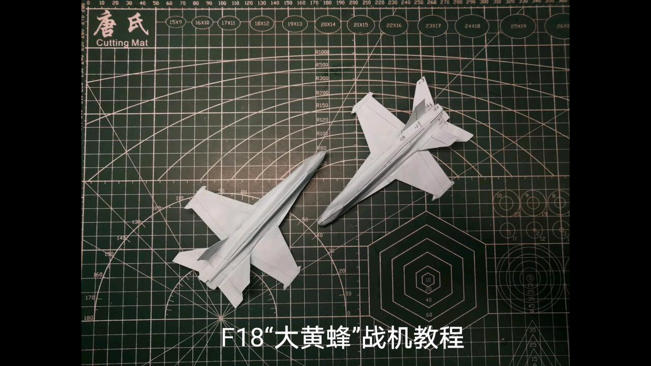 折纸教程】F18“大黄蜂”战机（原创），一张A4纸纯折不剪裁，手抛飞行十 