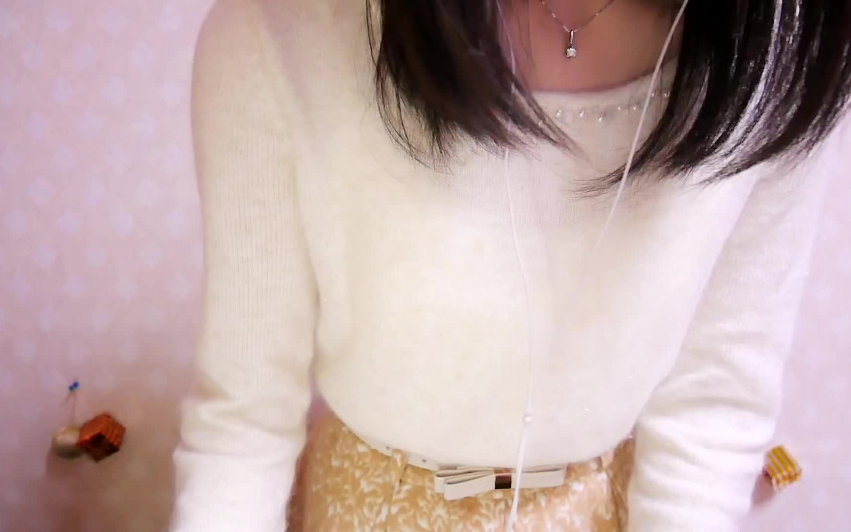 coromosara耳边低语