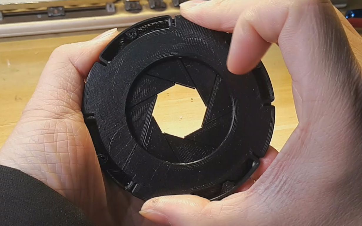 3d打印一种有趣的机械光圈结构演示