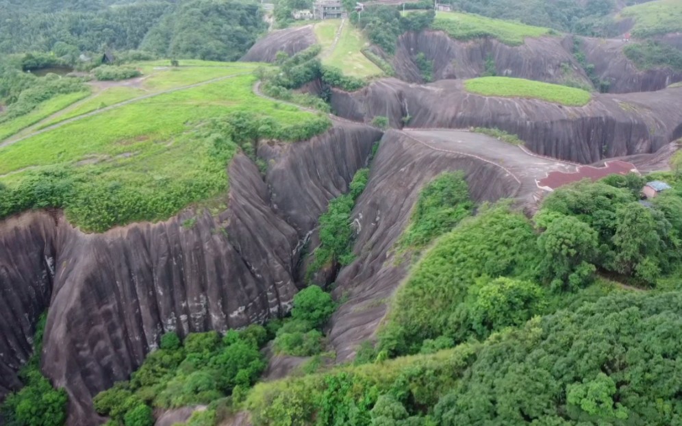 飞天山丹霞地貌图片