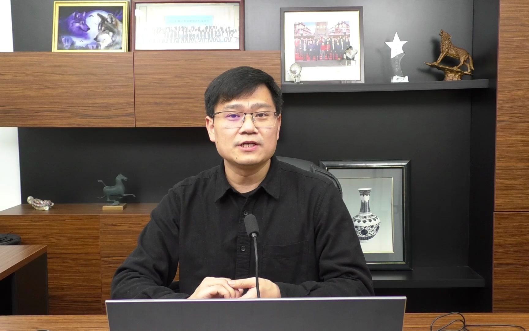 2020-12-01《收盘论道》三大亮点不一样-天狼50 邓育平