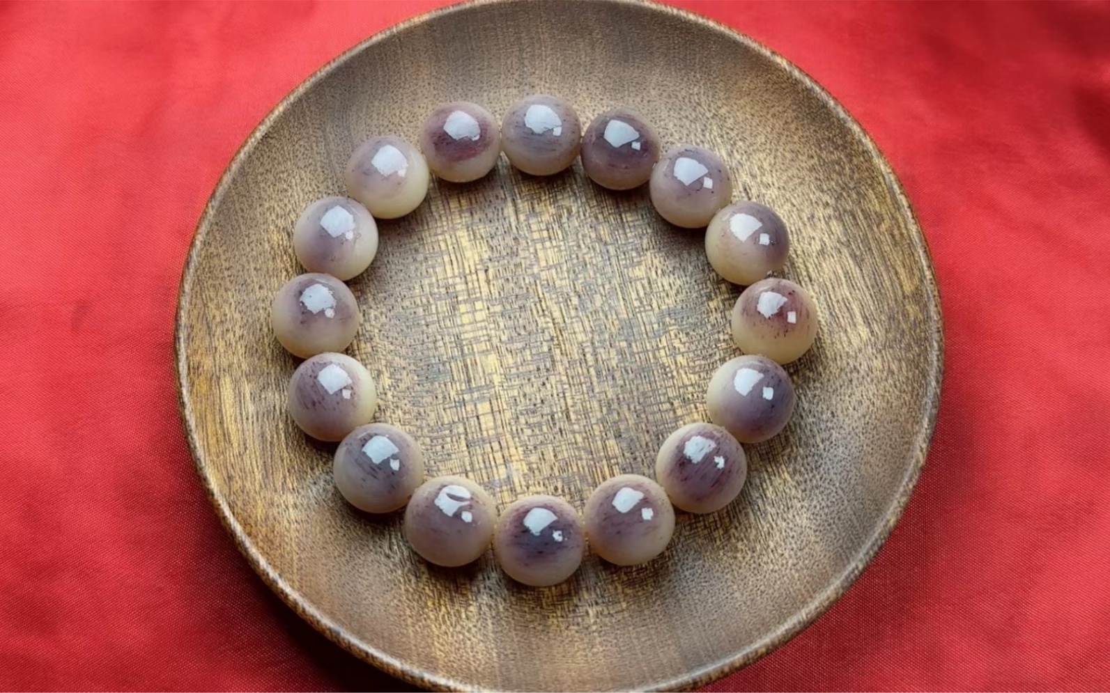 14mm紫血手串润骨似玉,越盘越润