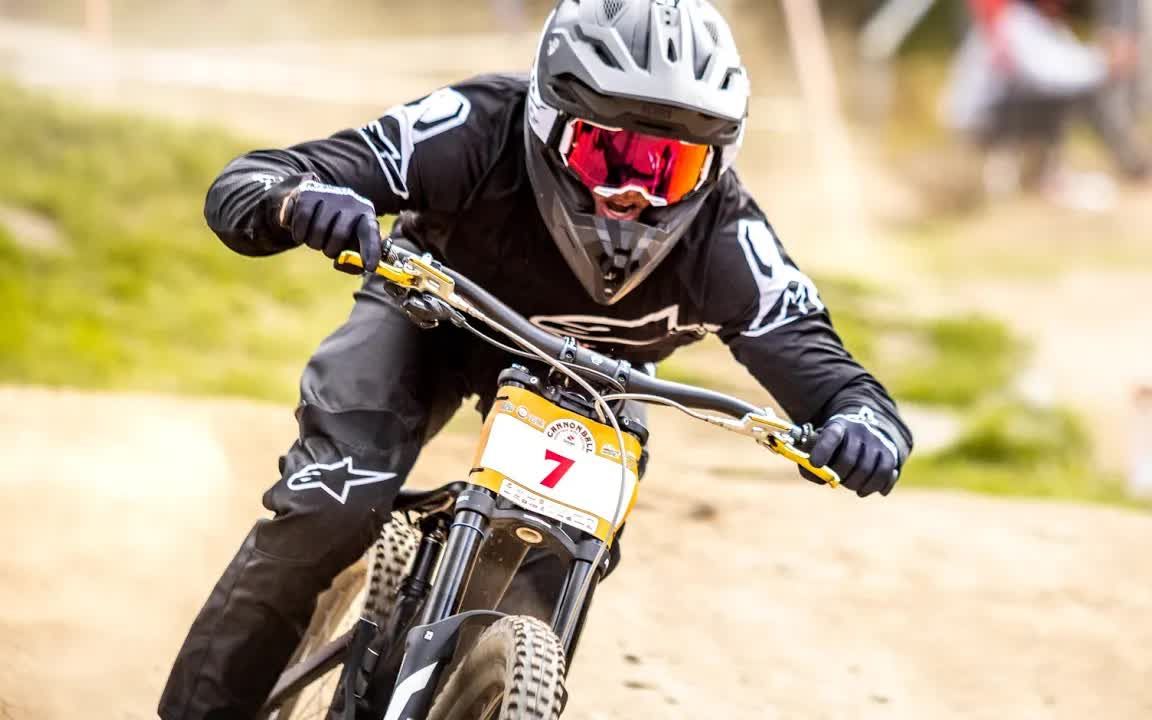 国外thredbocannonball山地车速降比赛第一视角丨kyeahern