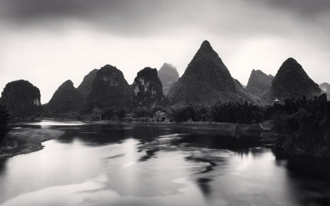 黑白摄影大师作品我拍摄的黑夜亮如白昼michealkenna来看看你拍的树和