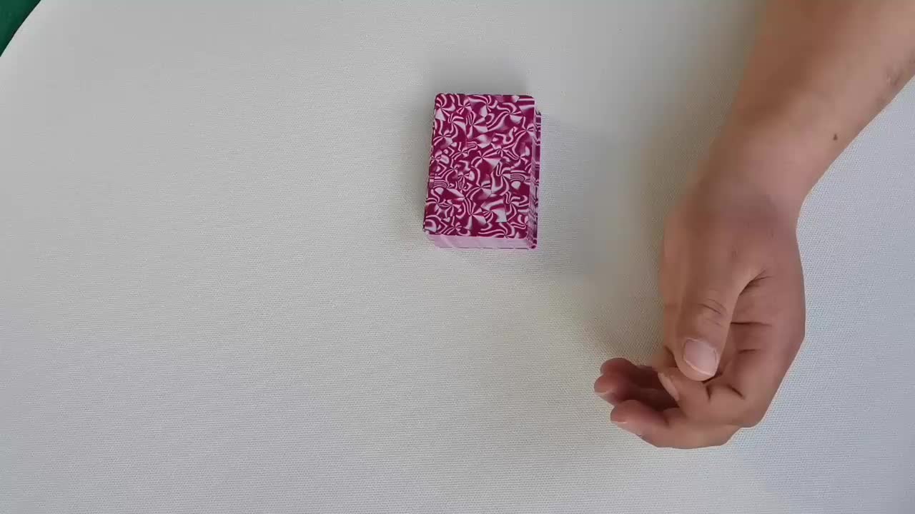 魔术技巧,斗牛洗牌发牌的技巧视频教程,扑克牌斗牛发牌技巧面授_哔哩