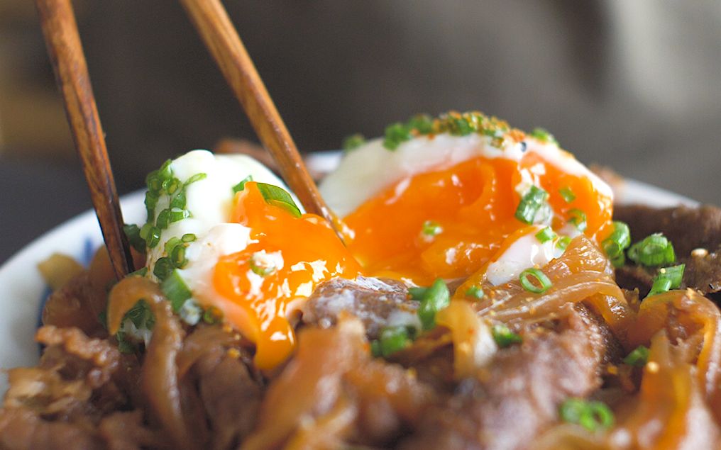 [图]【温泉蛋牛肉饭】仿制吉野家牛丼，难度系数1.0