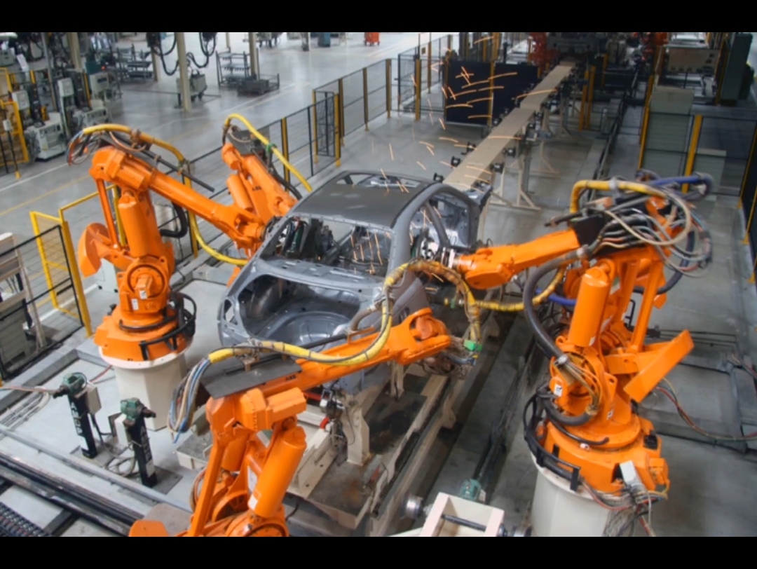 智能制造:沃尔沃自动化生产流水线