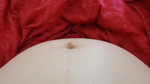 怀孕35周宝宝隔着肚皮和我频繁互动 这就是最熟悉的陌生人 哔哩哔哩 つロ干杯 Bilibili