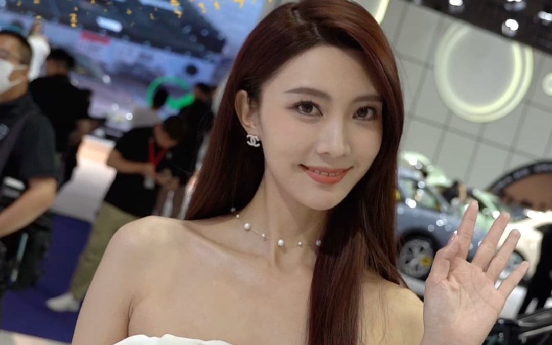 2023重庆车展车模 谁能拒绝漂亮姐姐啊
